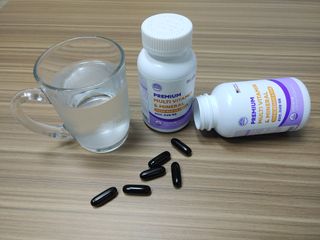 서울약사신협 네이처픽_멀티비타민&미네랄_1,000mg x 120캡슐 — 5점을 준 리뷰어가 2021년 9월 올린 사용 사진