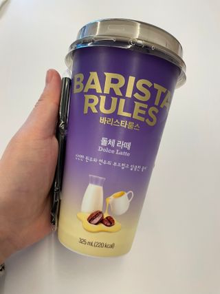 바리스타룰스 돌체 라떼 — 5점을 준 리뷰어가 2023년 4월 올린 사용 사진