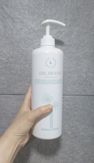 [닥터문] 센텔라 시카케어 화이트머스크 바디워시 1000ml — 5점을 준 리뷰어가 2023년 7월 올린 사용 사진