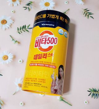 광동생활건강 [광동] 제니비타민C 비타500데일리스틱 180포+제니등신대+제니스티커 — 5점을 준 리뷰어가 2021년 12월 올린 사용 사진
