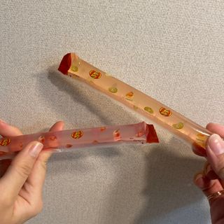 젤리벨리 젤리스틱 어쏘티드 900g — 4점을 준 리뷰어가 2022년 8월 올린 사용 사진