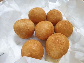 가치식탁 리얼쫀득치즈볼 — 5점을 준 리뷰어가 2021년 1월 올린 사용 사진