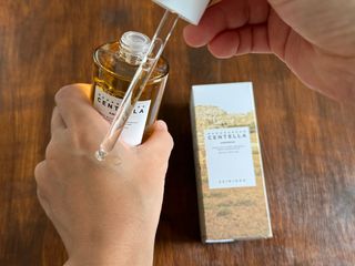 [스킨1004] 마다가스카르 센텔라 앰플 100ml — 5점을 준 리뷰어가 2024년 5월 올린 사용 사진