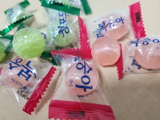 청포도캔디 복숭아캔디 — 5점을 준 리뷰어가 2022년 11월 올린 사용 사진
