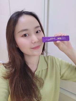 브이나인 글루타치온 비타민C 콜라겐 세라마이드 14포 1BOX — 5점을 준 리뷰어가 2022년 8월 올린 사용 사진