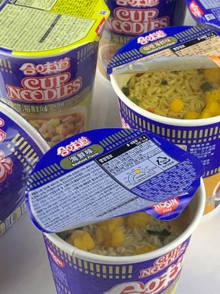 NISSIN 닛신 컵누들  4종 - 씨푸드오리지날, 씨푸드 스파이시, 씨푸드 커리, 씨푸드 XO소스 — 5점을 준 리뷰어가 2022년 12월 올린 사용 사진