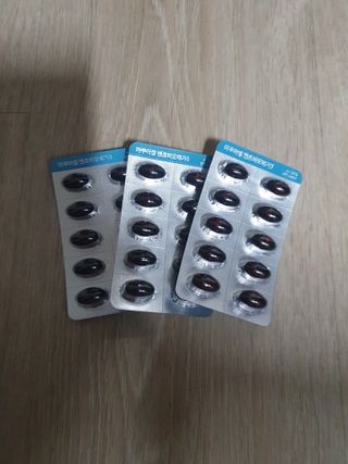 메디포스트 모비타 아쿠아셀 엔초비오메가3 60캡슐 — 4.5점을 준 리뷰어가 2022년 12월 올린 사용 사진
