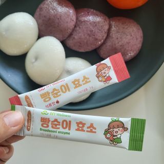 아이비웰니스 빵순이 효소 키위맛 7포 + 석류맛 7포 (총 14포, 2주분) — 5점을 준 리뷰어가 2022년 10월 올린 사용 사진