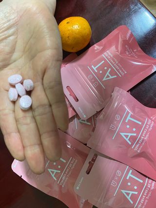 입 냄새 완화에 도움을 주는 에티켓 캔디 복숭아맛 앳캔디 — 5점을 준 리뷰어가 2020년 12월 올린 사용 사진
