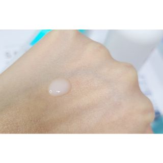 리더스코스메틱 리더스 카밍 바이오틱스 에센스 워터 — 5점을 준 리뷰어가 2022년 1월 올린 사용 사진