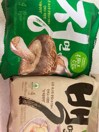 [풀무원] 자연은맛있다 정면, 백면, 홍면  세트 — 5점을 준 리뷰어가 2021년 4월 올린 사용 사진