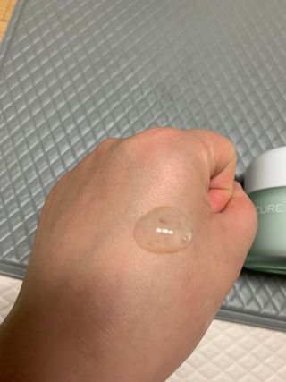 김정문알로에 큐어 큐어 알로에 리프레쉬 젤리 세럼, 큐어 알로에 하이드로 젤리 크림 — 5점을 준 리뷰어가 2021년 2월 올린 사용 사진