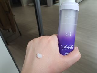 바르셀 수분로션 수분크림 보습 탄력 주름개선 인텐시브 리포좀 크림 C1 50ml — 4점을 준 리뷰어가 2021년 11월 올린 사용 사진