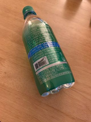몽베스트 Montbest with Sparkling water Plain 20병 — 4점을 준 리뷰어가 2021년 10월 올린 사용 사진