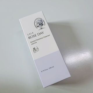 라라로즈데이 시즌2 여성청결제 200ml 아로마 페미민 클렌저, 독일더마인증 — 5점을 준 리뷰어가 2021년 8월 올린 사용 사진