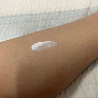 [닥터문] 프리미엄 알로에베라 선크림 500ml — 4.5점을 준 리뷰어가 2022년 6월 올린 사용 사진