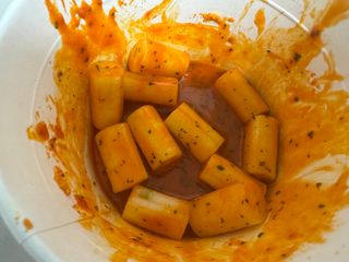 나우  [요리궁리] B타입 ( 매콤, 치즈, 매콤까르보 ) 꽃떡볶이 6개입 세트 — 4점을 준 리뷰어가 2025년 3월 올린 사용 사진