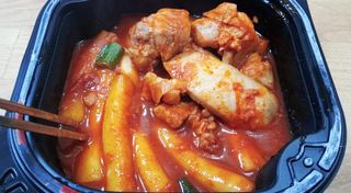 한성기업 무볼레 닭떡볶이+해물떡볶이 2종 세트 — 5점을 준 리뷰어가 2021년 10월 올린 사용 사진