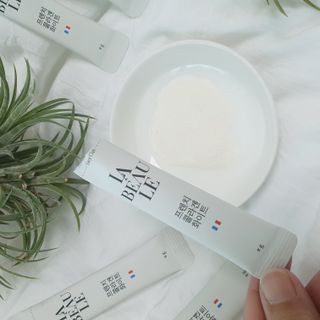 라보르 프렌치 콜라겐 화이트 — 5점을 준 리뷰어가 2022년 10월 올린 사용 사진