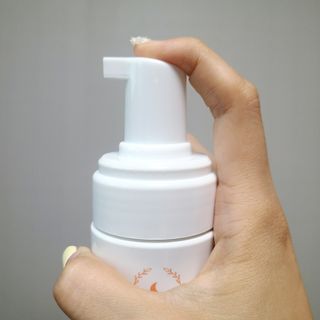 MF프리 [닥터문] 유산균 락토케어 질경초 여성청결제 200ml (폼타입) — 5점을 준 리뷰어가 2022년 6월 올린 사용 사진