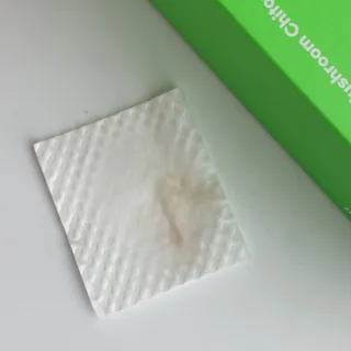 whol 키토클린 200ml - 항균항바이러스 강아지 눈 코 입 귀 세정탈취 고양이 턱드름제거 무향 워터리스 대용량 — 2.5점을 준 리뷰어가 2022년 10월 올린 사용 사진
