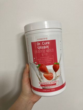 뉴트리션팩토리 닥터큐어 프리미엄쉐이크 다이어트쉐이크 — 5점을 준 리뷰어가 2021년 10월 올린 사용 사진