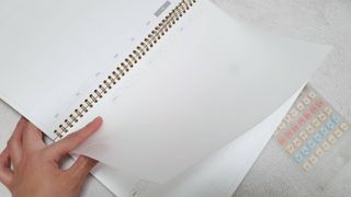 리훈 곰부 체크리스트+ 곰부 리무버블스티커 1장 — 4점을 준 리뷰어가 2021년 5월 올린 사용 사진