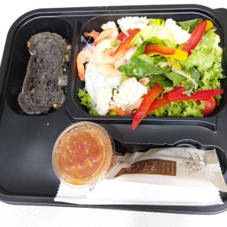 참살이도시락 작심삼일 샐러드도시락 3개 맛보기 새벽배송 또는 택배배송 — 4점을 준 리뷰어가 2021년 7월 올린 사용 사진