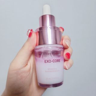 나우 [리브엠] 123억개 엑소좀으로 채운 눈부신 광채, 엑소코어 화이트닝 텐션 앰플 — 5점을 준 리뷰어가 2023년 6월 올린 사용 사진