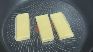 앙투어솔레 아일랜드 구워먹는 치즈 100 자연 치즈 와인안주 300g(100g x 3팩) — 5점을 준 리뷰어가 2022년 8월 올린 사용 사진