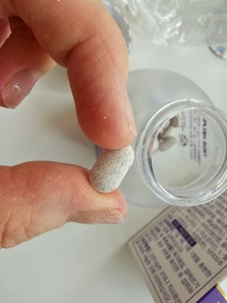 트루헬퍼 굿밤 특급 건강 보조제 수면 1박스 2개월분 — 5점을 준 리뷰어가 2023년 4월 올린 사용 사진