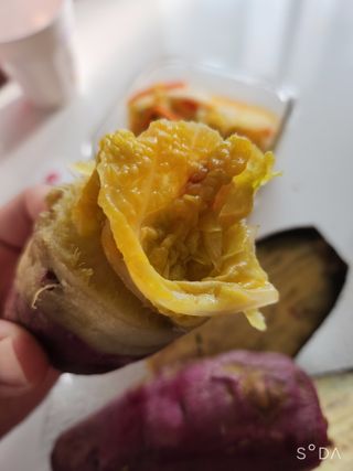 셰프애찬 단호박 백김치 1kg — 5점을 준 리뷰어가 2022년 10월 올린 사용 사진