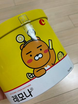 맛있는 비타민 습관 레모나 카카오프렌즈 에디션 — 5점을 준 리뷰어가 2021년 12월 올린 사용 사진