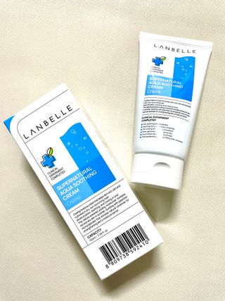 랑벨 수퍼내츄럴 아쿠아 수딩 크림 100ml — 5점을 준 리뷰어가 2022년 4월 올린 사용 사진