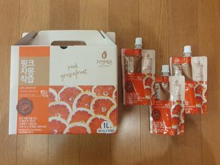 자연에온 핑크 자몽 착즙 100mL 10개입 1BOX +가 득담은 자몽 콜라겐 젤리스틱 1BOX — 5점을 준 리뷰어가 2021년 7월 올린 사용 사진