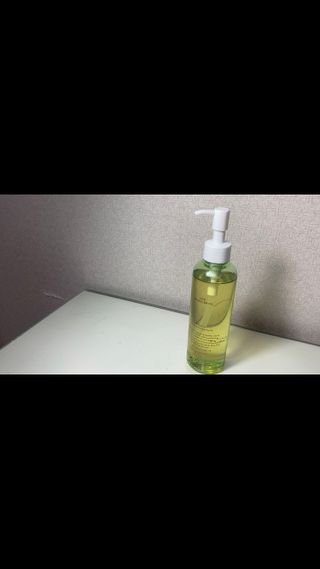 스킨큐어 산다화 순한 클렌징 동백 오일 200ml — 5점을 준 리뷰어가 2022년 9월 올린 사용 사진