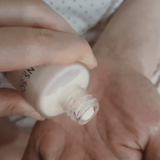 산수시 데포 세럼 수분 물광 비타민 에센스 50ml 기초화장품 — 5점을 준 리뷰어가 2021년 7월 올린 사용 사진