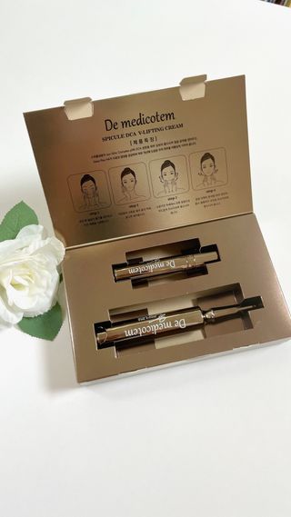 MF[더메디코템] 스피큘 DCA V리프팅 크림 — 5점을 준 리뷰어가 2024년 4월 올린 사용 사진