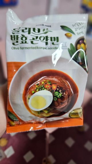 클린24시간 올리브 발효곤약면 찰비빔면 1세트-(3봉) — 5점을 준 리뷰어가 2024년 3월 올린 사용 사진