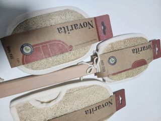 노바리타 배쓰루파 컬렉션 3종 - 타원형 샤워패드+바디스크럽 장갑+바디스틱 — 4점을 준 리뷰어가 2023년 8월 올린 사용 사진