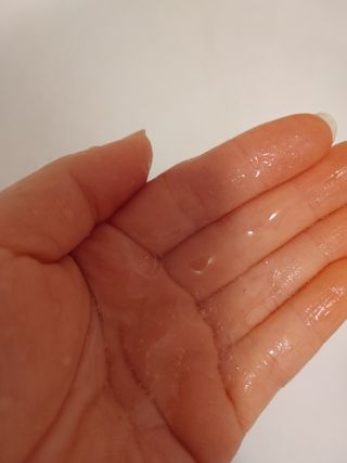 아므 스칼프 릴렉싱 샴푸 — 5점을 준 리뷰어가 2021년 3월 올린 사용 사진