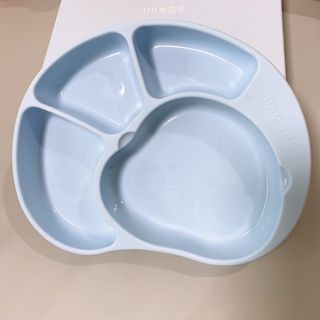 유비맘 캐릭터 실리콘 흡착 식판_색상 랜덤발송 — 5점을 준 리뷰어가 2021년 1월 올린 사용 사진