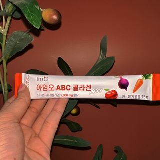 아임오 ABC 콜라겐 젤리 14포 — 5점을 준 리뷰어가 2022년 3월 올린 사용 사진