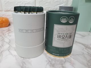 코보콩 에어슈즈 강아지 일회용 신발 소용량 패키지 20매 초경량  미끄럼방지 실내외 겸용 — 4점을 준 리뷰어가 2022년 2월 올린 사용 사진