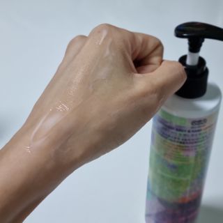 조향사 바디 앤 핸드 로션 화이트 포레스트 — 5점을 준 리뷰어가 2022년 7월 올린 사용 사진