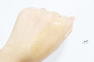 유니베르소 로즈힙 오일 15ml — 5점을 준 리뷰어가 2021년 4월 올린 사용 사진