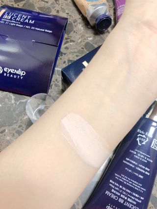 아이앤립 / EYENLIP 아이앤립 루센트 비비크림 2 Color — 4점을 준 리뷰어가 2021년 5월 올린 사용 사진