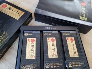 [광동제약] 광동 광옥고 홍삼 본 30포+쇼핑백 증정 — 5점을 준 리뷰어가 2021년 11월 올린 사용 사진