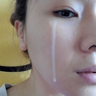 리더스코스메틱 리더스 카밍 바이오틱스 에센스 워터 — 5점을 준 리뷰어가 2021년 12월 올린 사용 사진