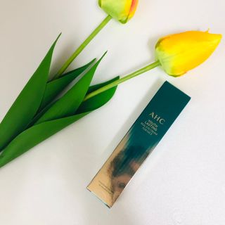 [NEW 탄력유턴 아이크림] AHC 유스 래스팅 리얼 아이크림 포 페이스 — 5점을 준 리뷰어가 2021년 2월 올린 사용 사진